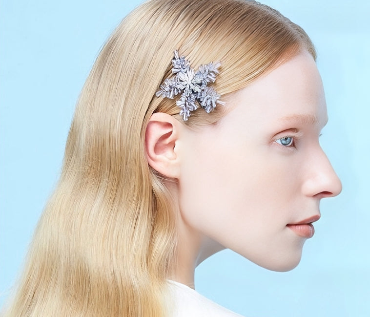 ZETA PRESUTTI SNOWFLAKE HAIR CLIP