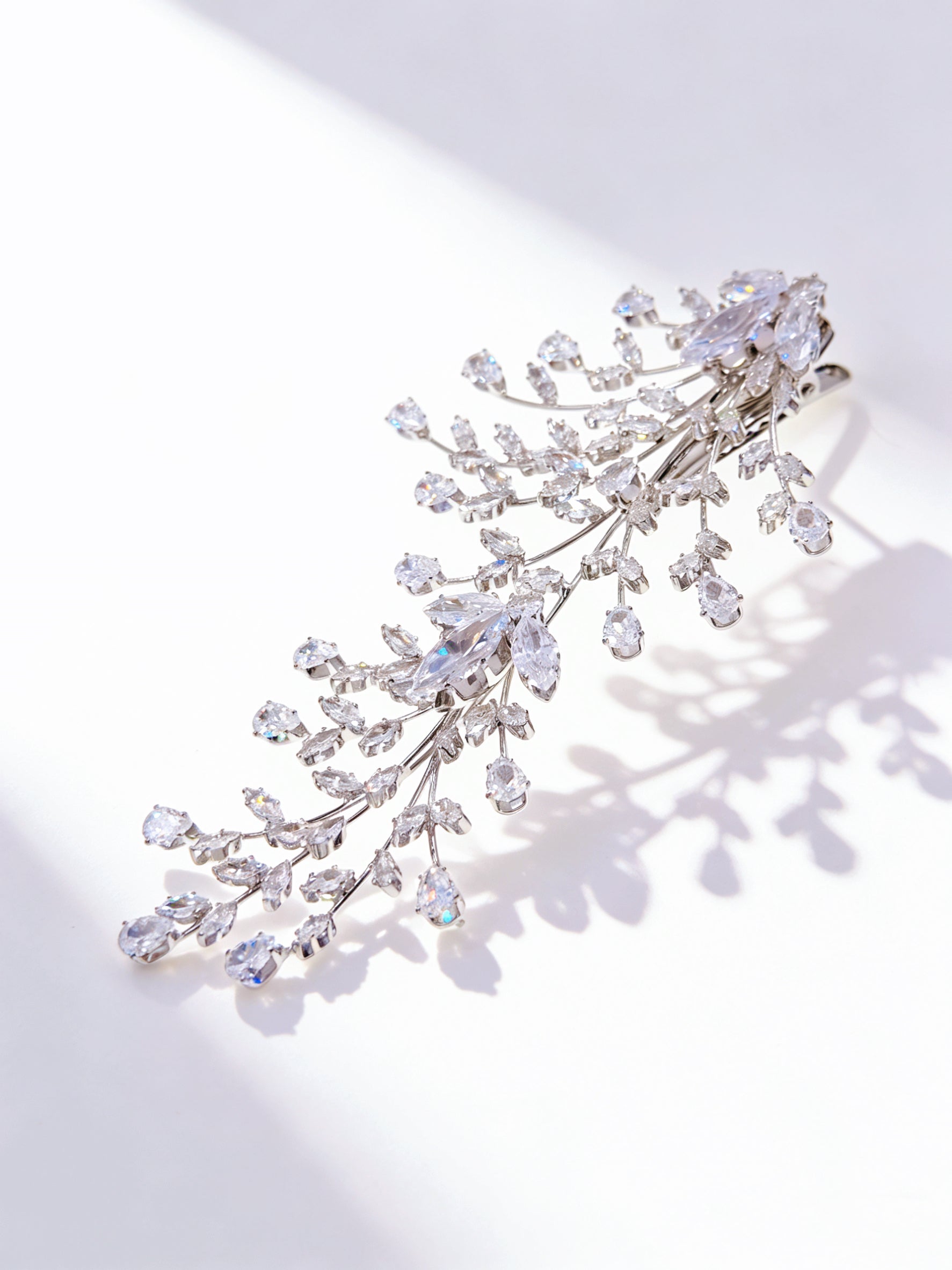 Aurora Whispering Vine Bridal Hair Clip - MOGHANT