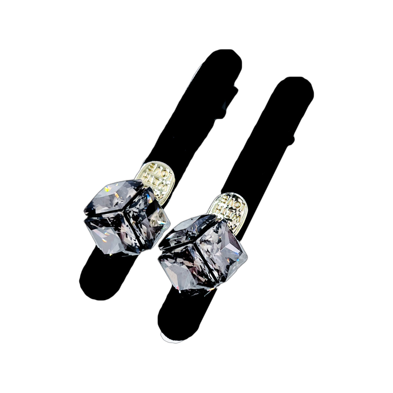 Crystal Cube Glow · Alligator Clip