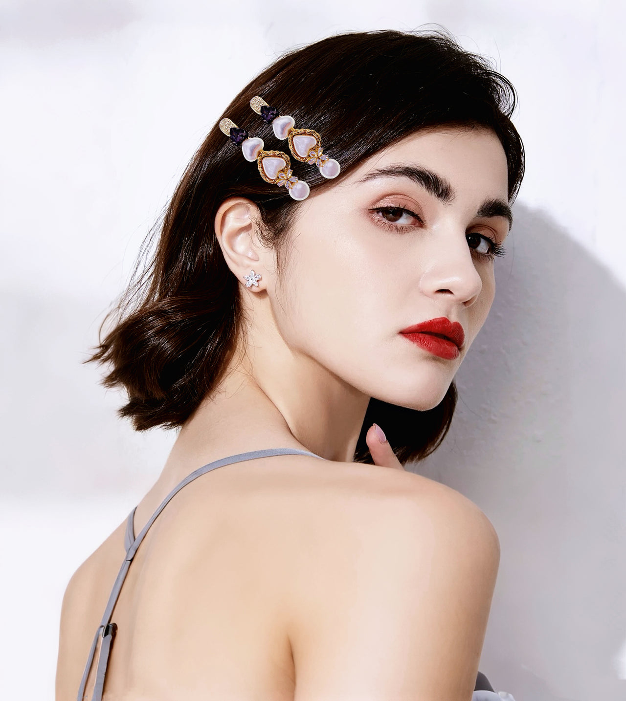 Pearl Prism · Bijou Amour Alligator Clip