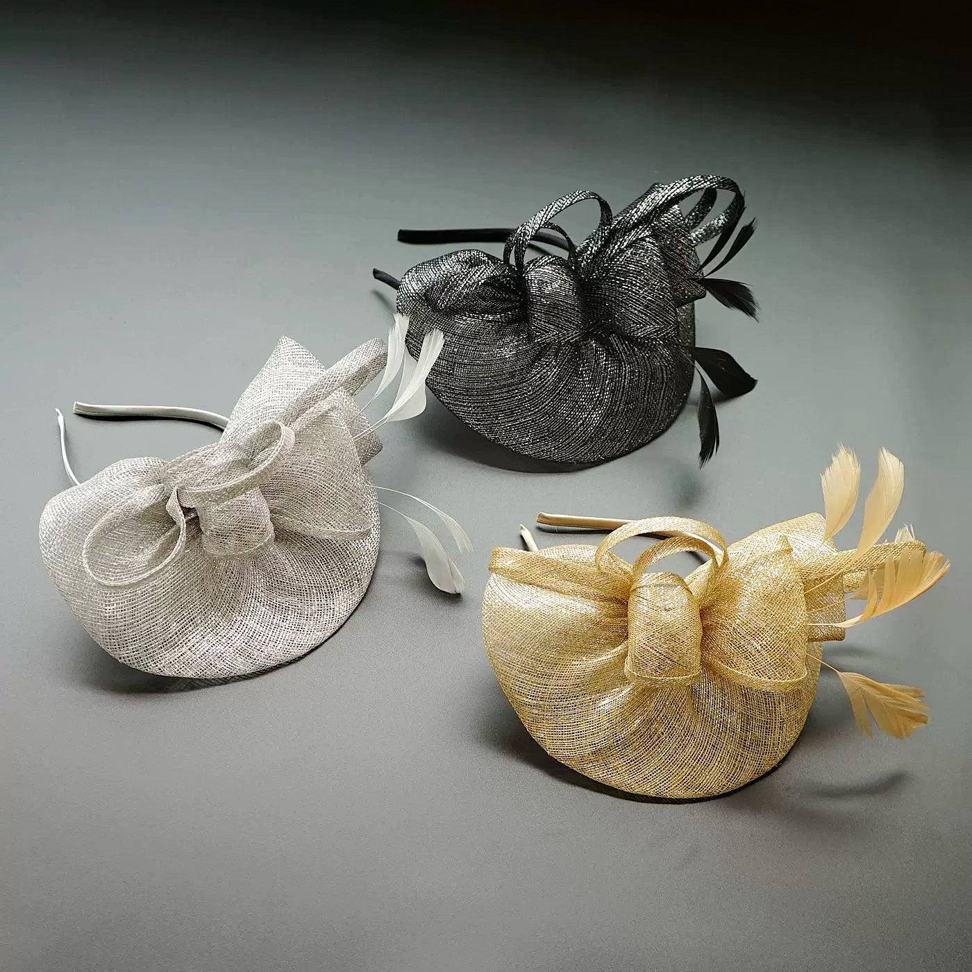 Abacá Bow & Plume Fascinator F3008 - MOGHANT