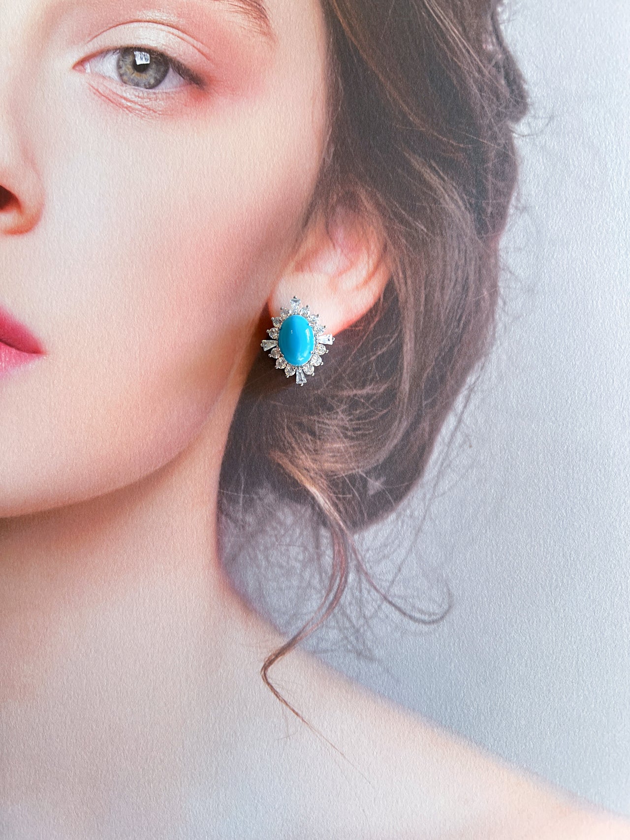 Éclats d’Azur · Ovale d’Éternité · Turquoise Stud Earrings