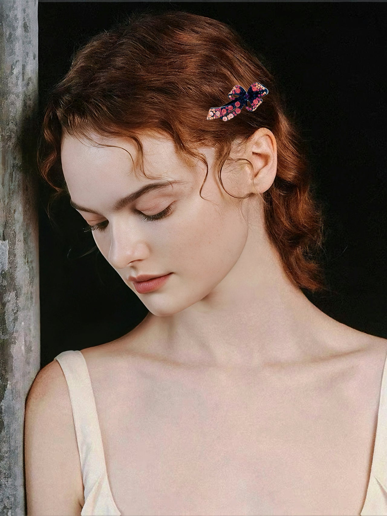 Crystal Bow Shine · Alligator Clip