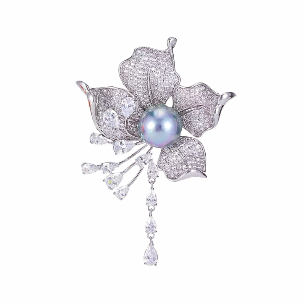 Murmure de Perle · Pearl Convertible Brooch Necklace