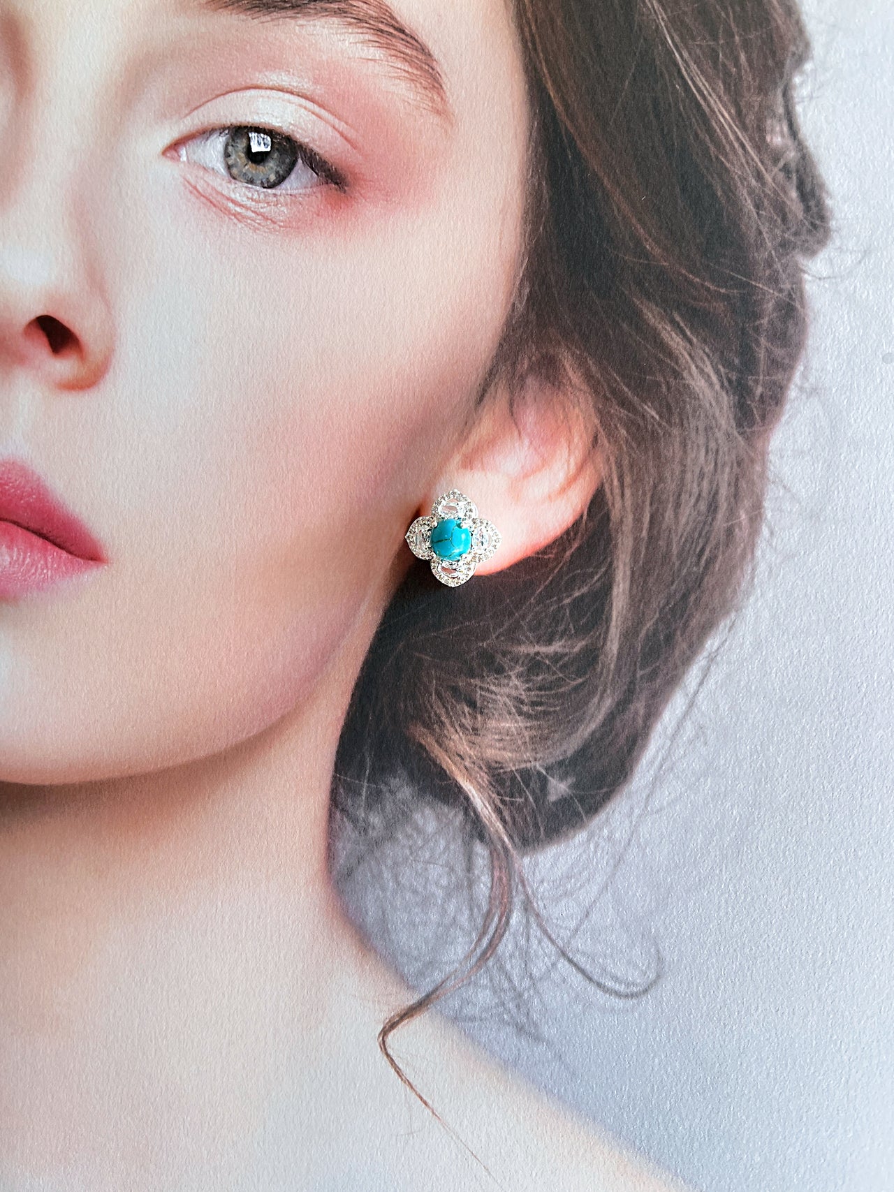 Éclats d’Azur · Clé de Chance · Turquoise Stud Earrings