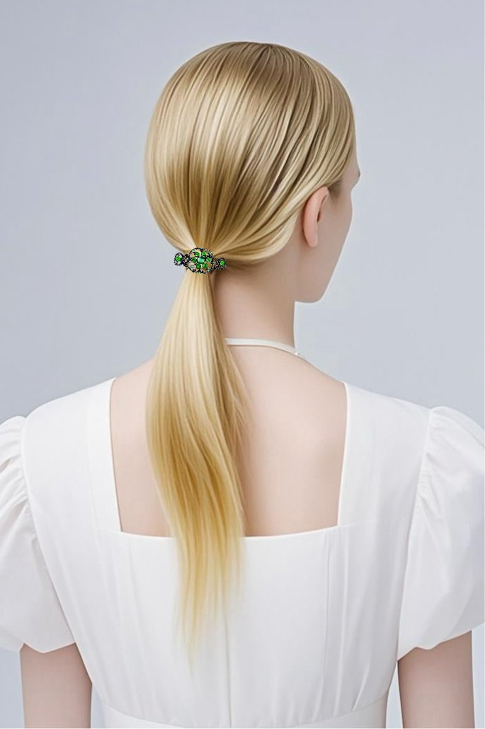 Éclat de Versailles Hair Jaw