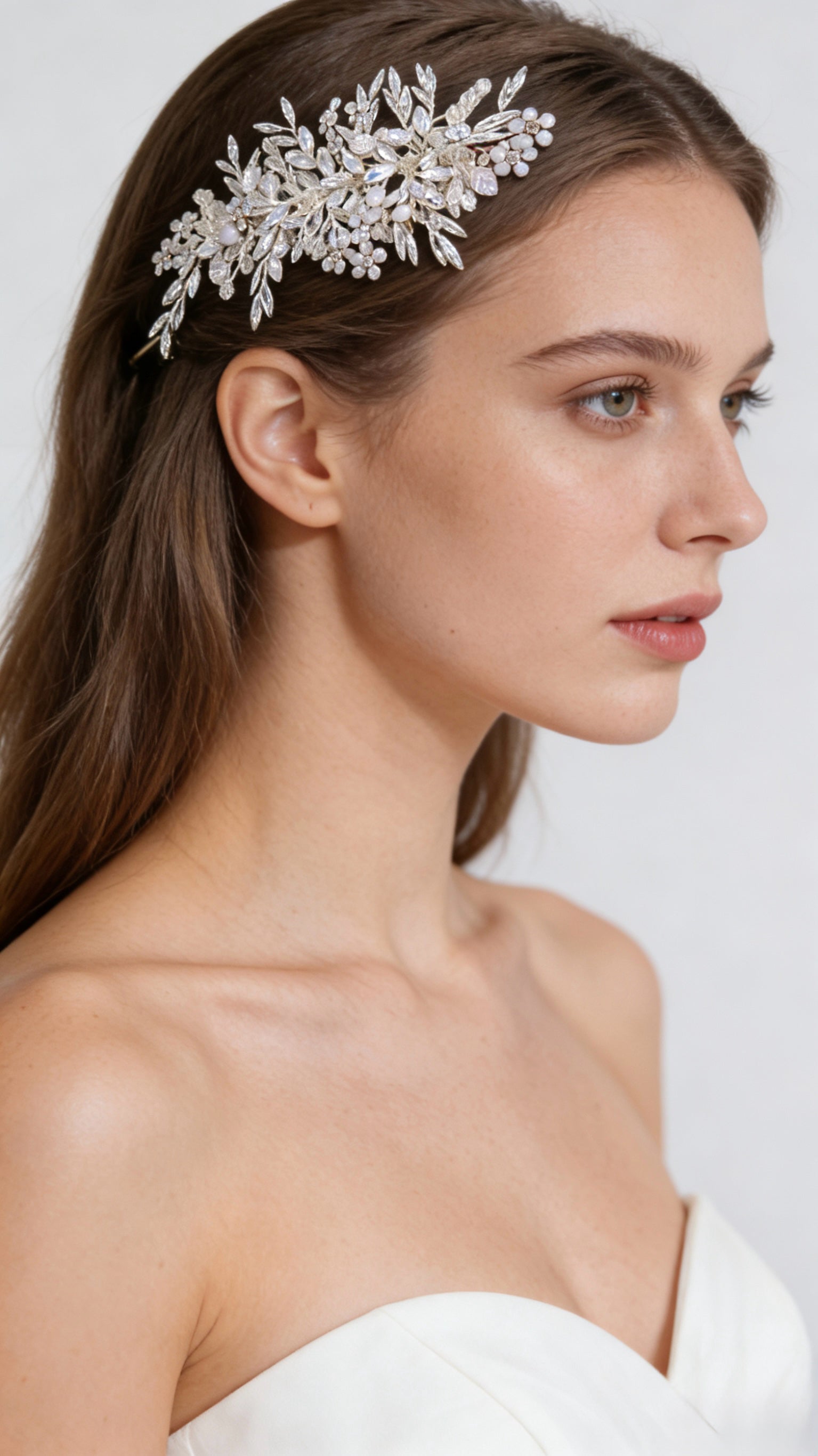 Elysian Handwoven Emerald Jelly Crystal Foliage Bridal Hair Clip - MOGHANT