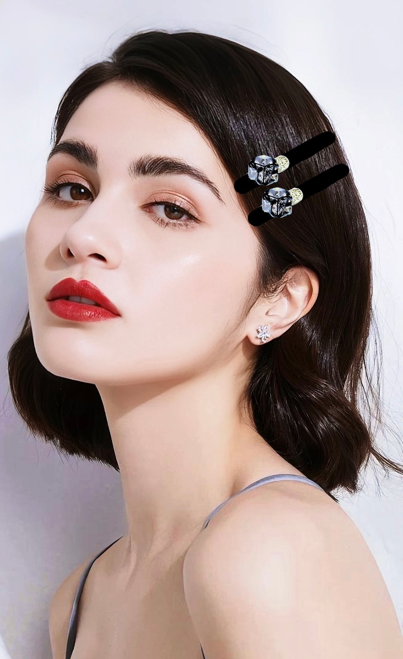 Crystal Cube Glow · Alligator Clip